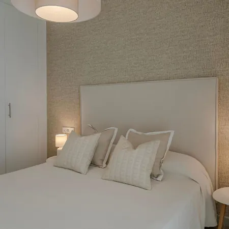 Apartment Chic Coastal Living On Estepona's Golden Mile *